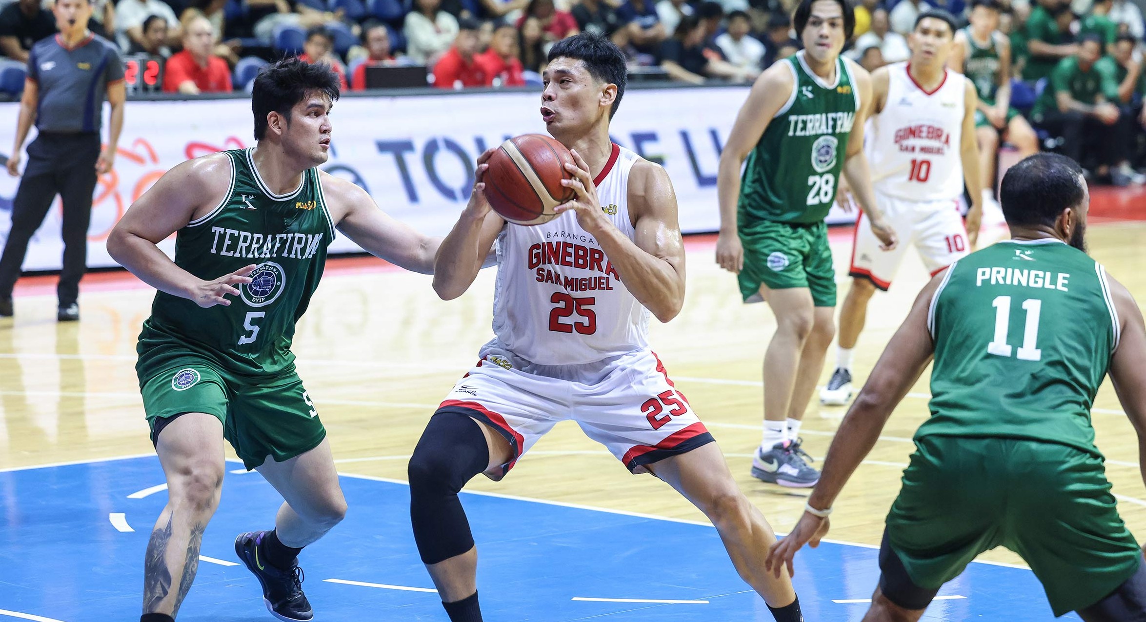 Kings off to a good start as Tropang 5G hit road block