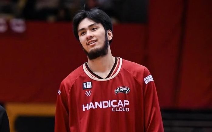 Kai Sotto signs one season  deal with JBL team Koshigaya