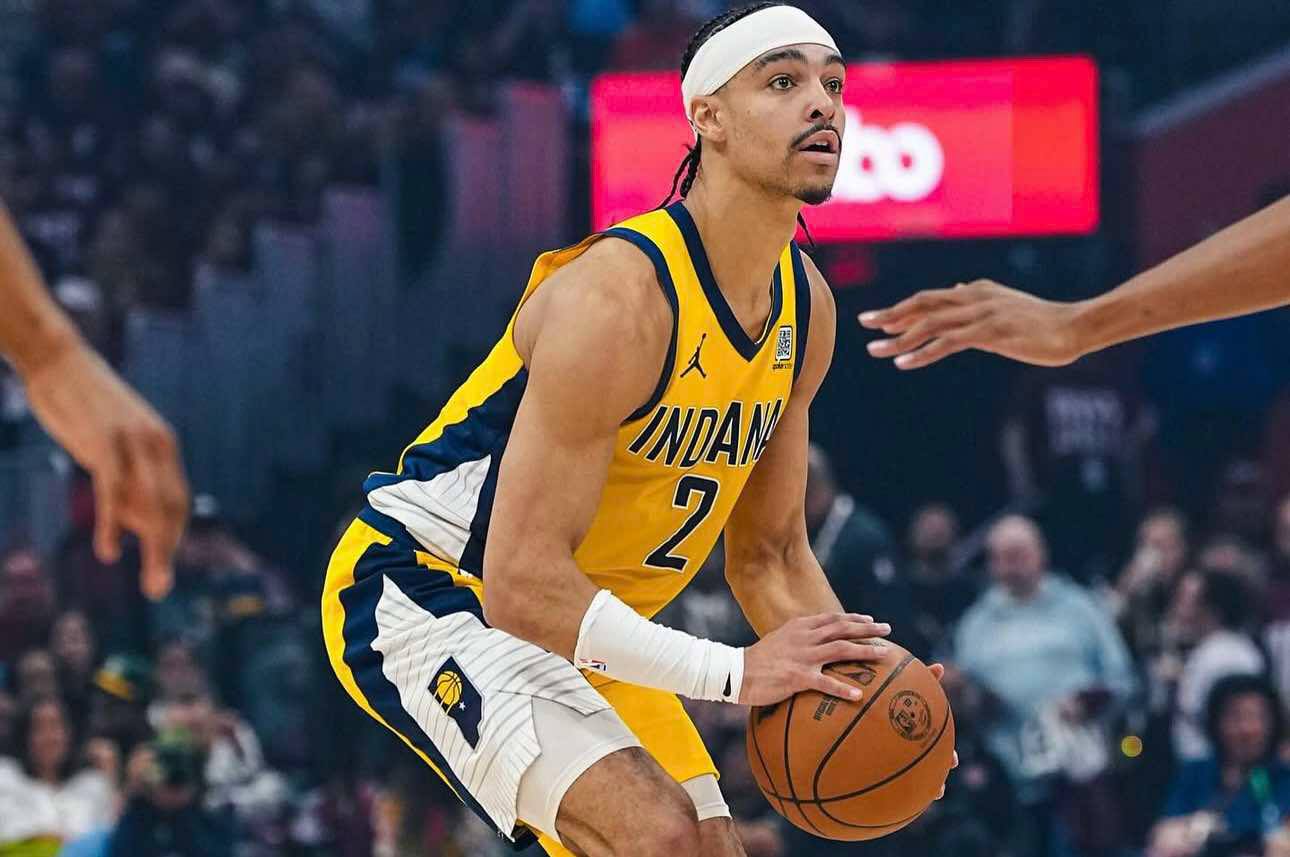 Visiting Pacers start strong, hold off Cavs in Game 1
